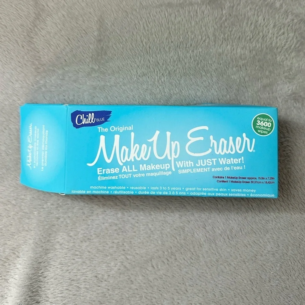MakeUp Eraser effortlessly remove